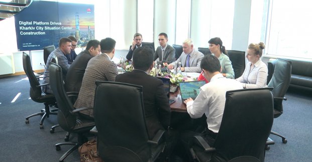 Ігор Терехов провів зустріч з іноземними партнерами з розвитку «розумного міста»